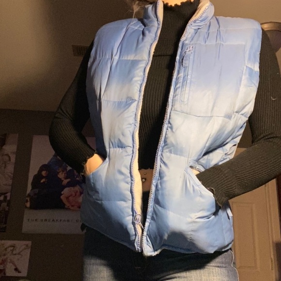 💟3 for $20💟 reversible vest - Picture 2 of 5